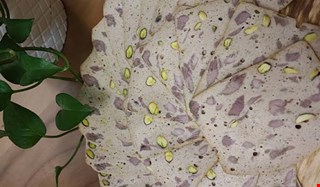 Turkey cold cuts with pistachios